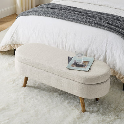 Banc de rangement beige avec pieds en bois d'hévéa robustes - idéal pour une utilisation quotidienne fiable améliore l'ambiance de la maison