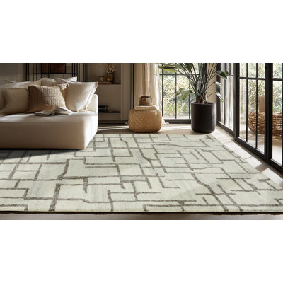 Hand-Tufted Wool/Tencel Area Rug