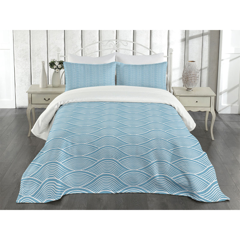 Sky Blue and White Queen Bedspread Set with Ocean Wave Pattern