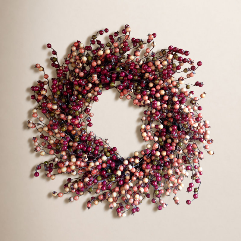 Berry Silk 22'' Wreath