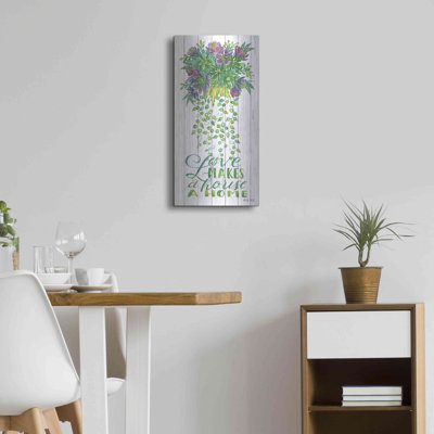 «Love Makes a Home Hanging Plant» par Cindy Jacobs, art mural en métal
