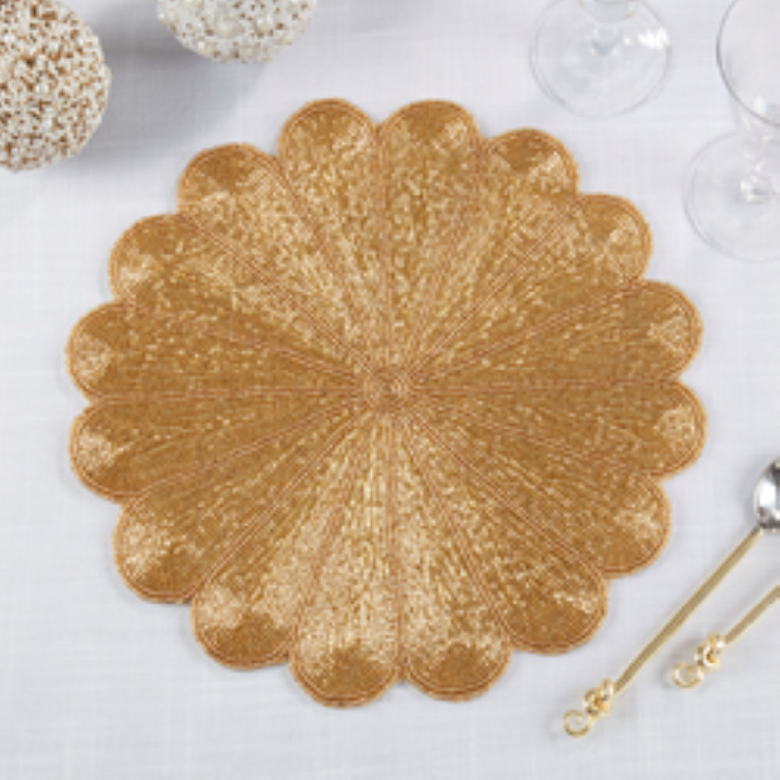 Kaeto Glass Round Placemat, Gold