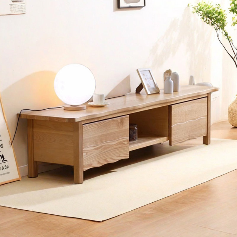 Meuble télé en bois massif au design minimaliste