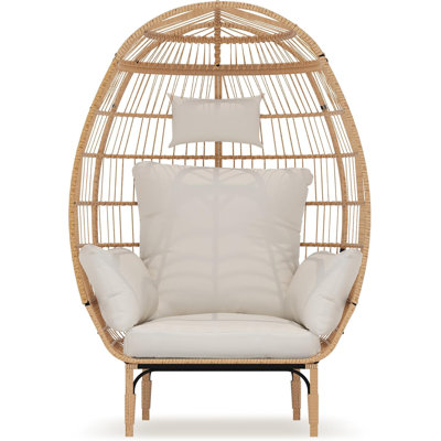 Outdoor Lounge Chair