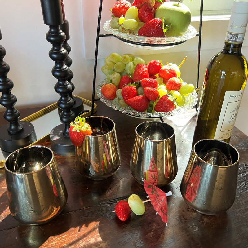 4 Stemless Wine Glasses