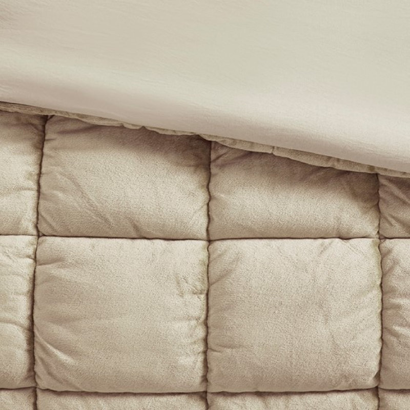 Cozy King Bedding Sets, Velvet Polyester With 3d Cloud Design