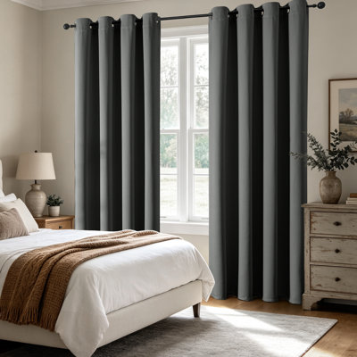 Ensemble de rideaux obscurcissant occultant à œillets avec œillets, ensemble de rideaux en polyester isolant uni, 2 panneaux
