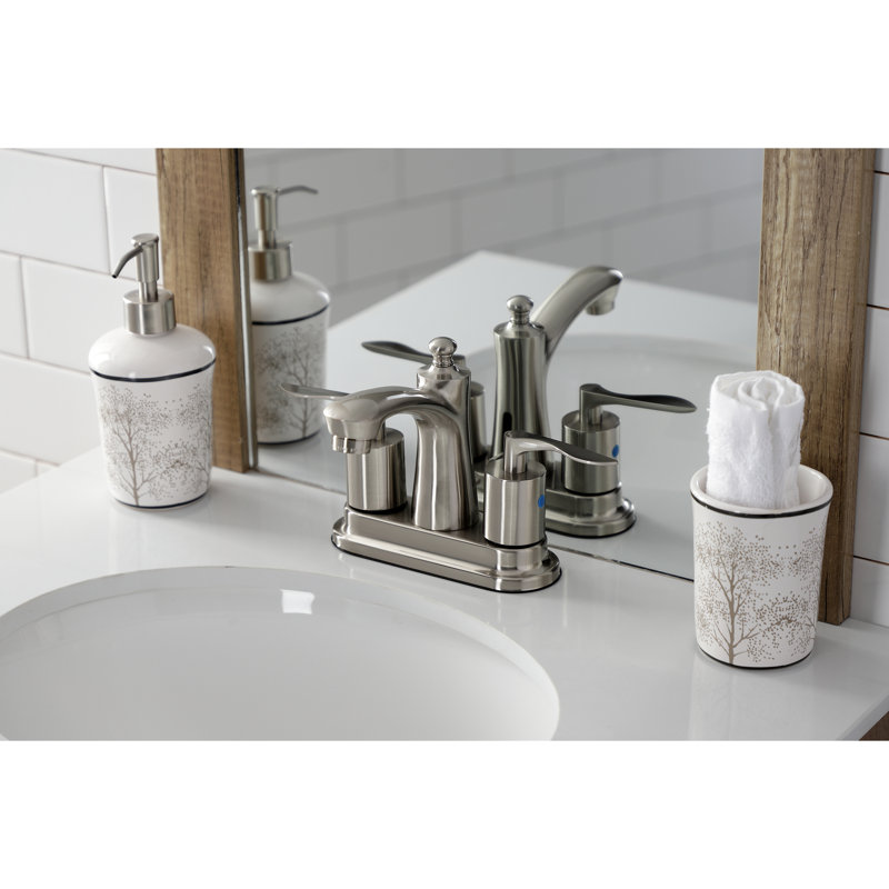 Robinet de salle de bain central à 4 poignées à fixation sur comptoir à 3 trous Kingston, Argent