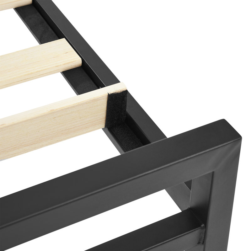 Upholstered Platform Bed
