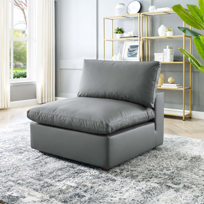 Chaise sans accoudoirs rembourrée en cuir Vegan