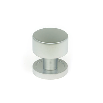 Round Knob