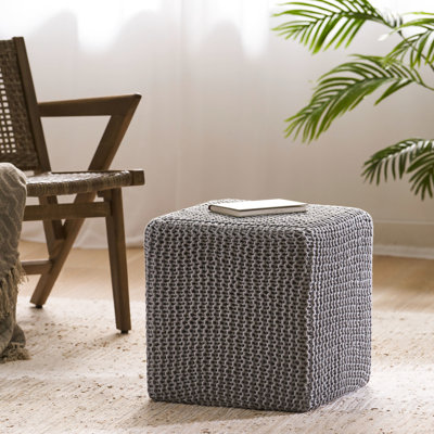 Tabouret de pieds tricoté à la main en fil de coton gris - taille 16,61 pouces, doux et accueillant, fabriqué à la main, profond, large, grand