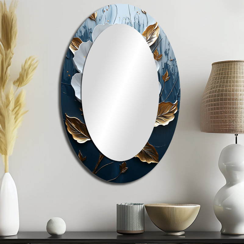 Pivoine blanche et dorée Bloom II - grand miroir mural ovale sur métal, 36 po x 24 po