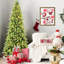 Arbre de Noël de 8 pi avec 500 lumières à DEL blanc chaud, branches articulées, support pour petits espaces à énergie mince - pointes en PE 1612 efficaces, entrées faciles à installer