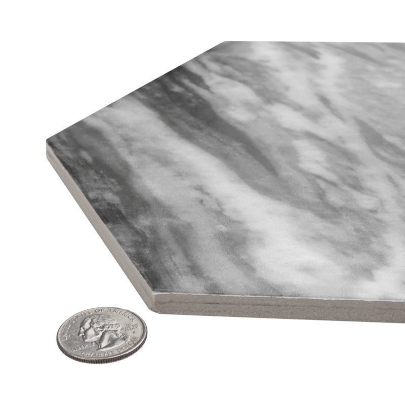 Carreau en porcelaine aspect pierre Classico Bardiglio Hex 7 "x 8"