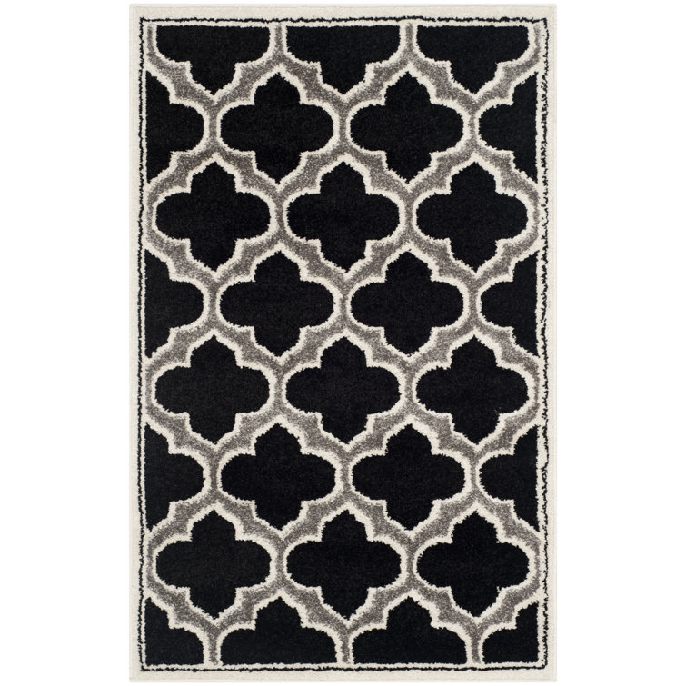 Ammundsen Geometric Anthracite/Ivory Area Rug