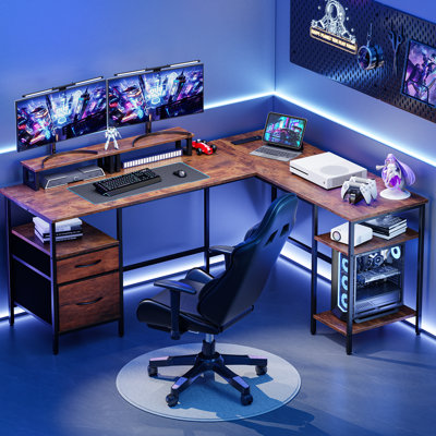 Bureau en L avec tablettes de rangement, bureau d'ordinateur réversible avec prises intégrées et support de moniteur