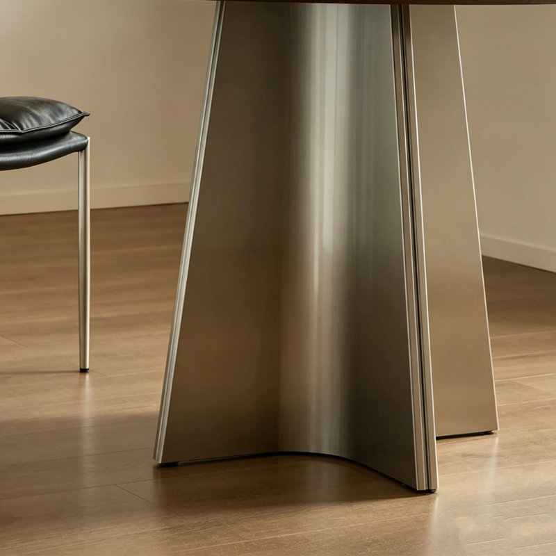 Table ronde Mid-Century en pierre frittée, H 29,5 po x l 43,3 po x P 43,3 po