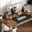 Bureau Featherstone-900512451