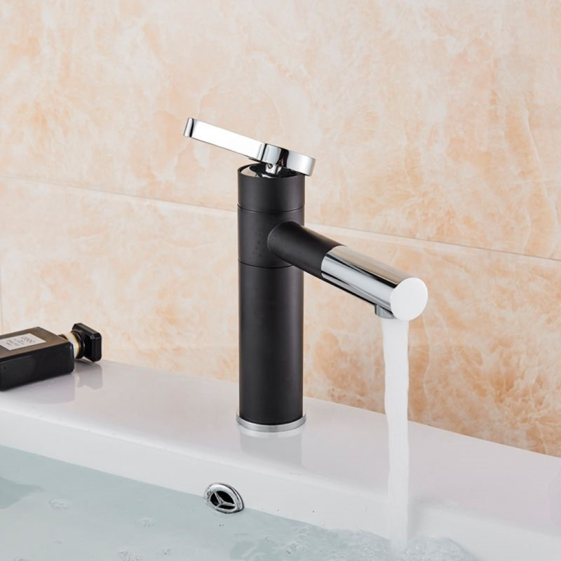 Robinet de salle de bain à poignée simple 360 ° Juno
