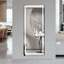 Miroir vertical pleine longueur à DEL