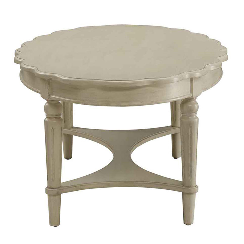 Table basse antique blanche avec tablette inférieure
