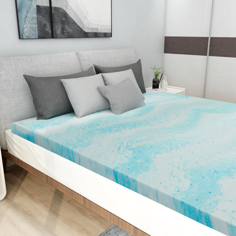 Szymanski 3'' Gel Memory Foam Mattress Topper, Twin, Blue/White
