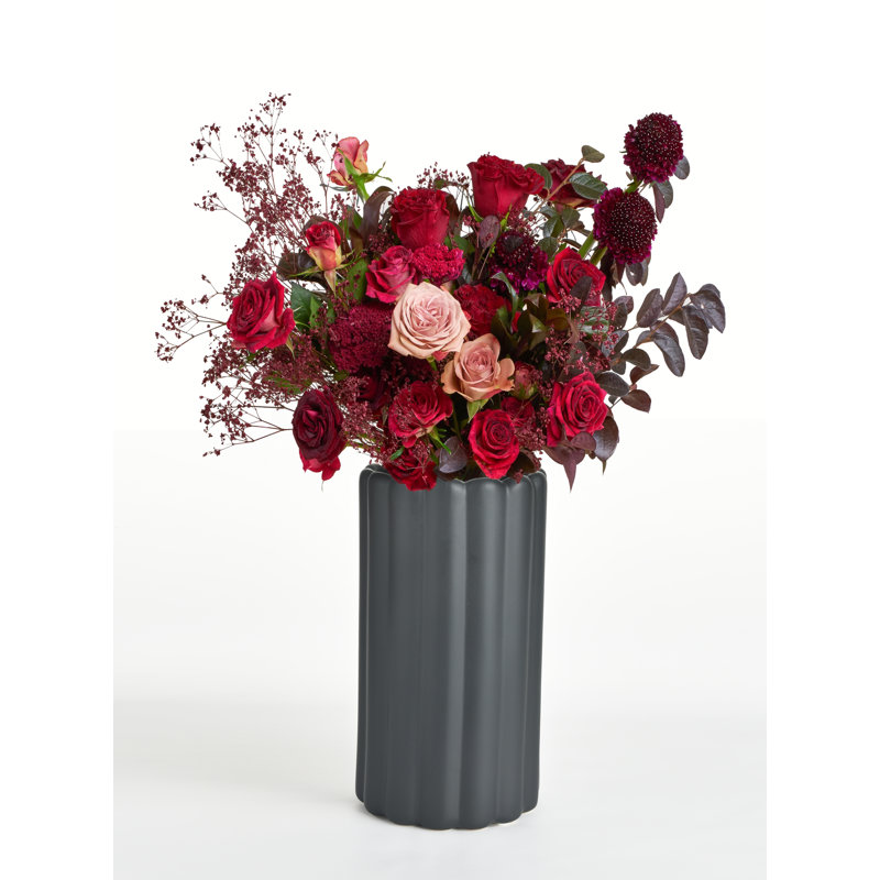 Nyjee Porcelain Table Vase, Black