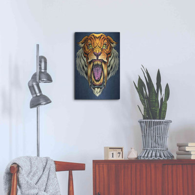 Bungalow Rose «Sabertooth Tiger Mascot» par Flyland Designs, art mural en métal, 12 po x 16 po
