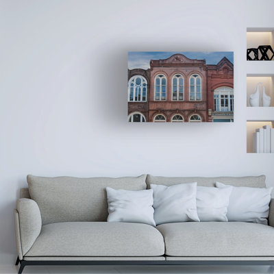 Modern & Contemporary