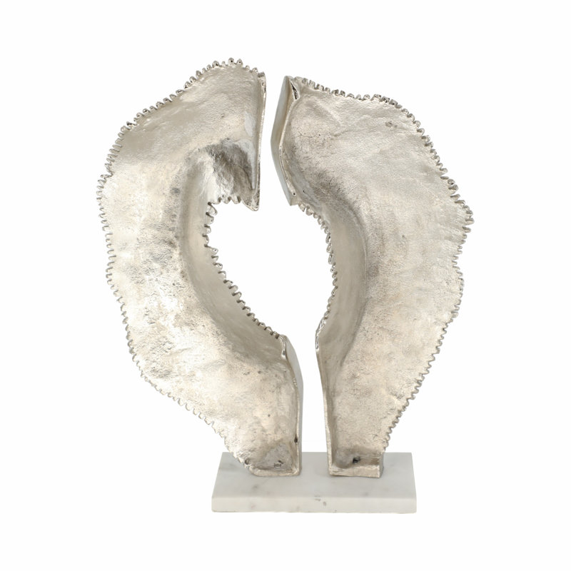 18" Shiloh Carved Statuary, Silver