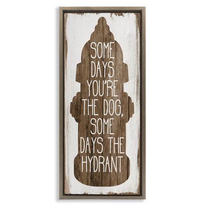 «Dog or Hydrant Funny Pet» par Daphne Polselli