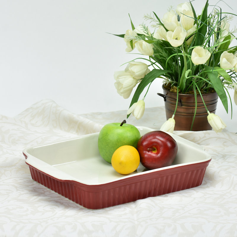 Omniware Simsbury Rectangular Baker, Red