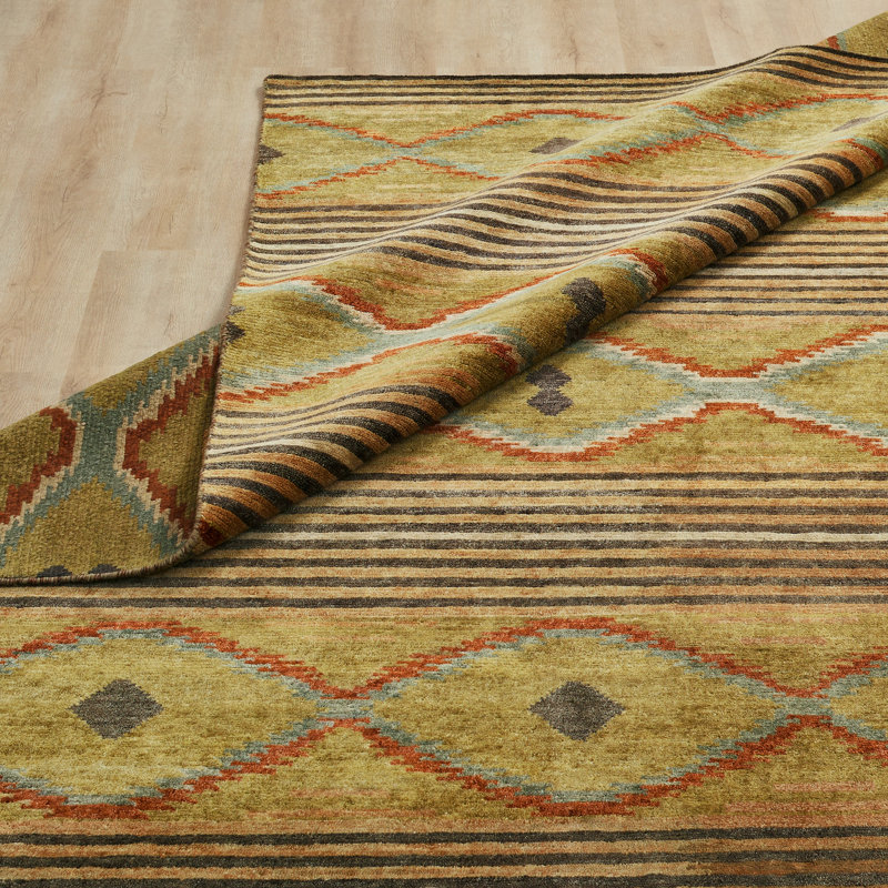 Graviett Wool Southwestern Area Rug in Beige, Rectangle 6' x 9'