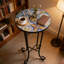 Table d'appoint d'extérieur colorée et noire pour patio, parfaite pour le patio et le balcon