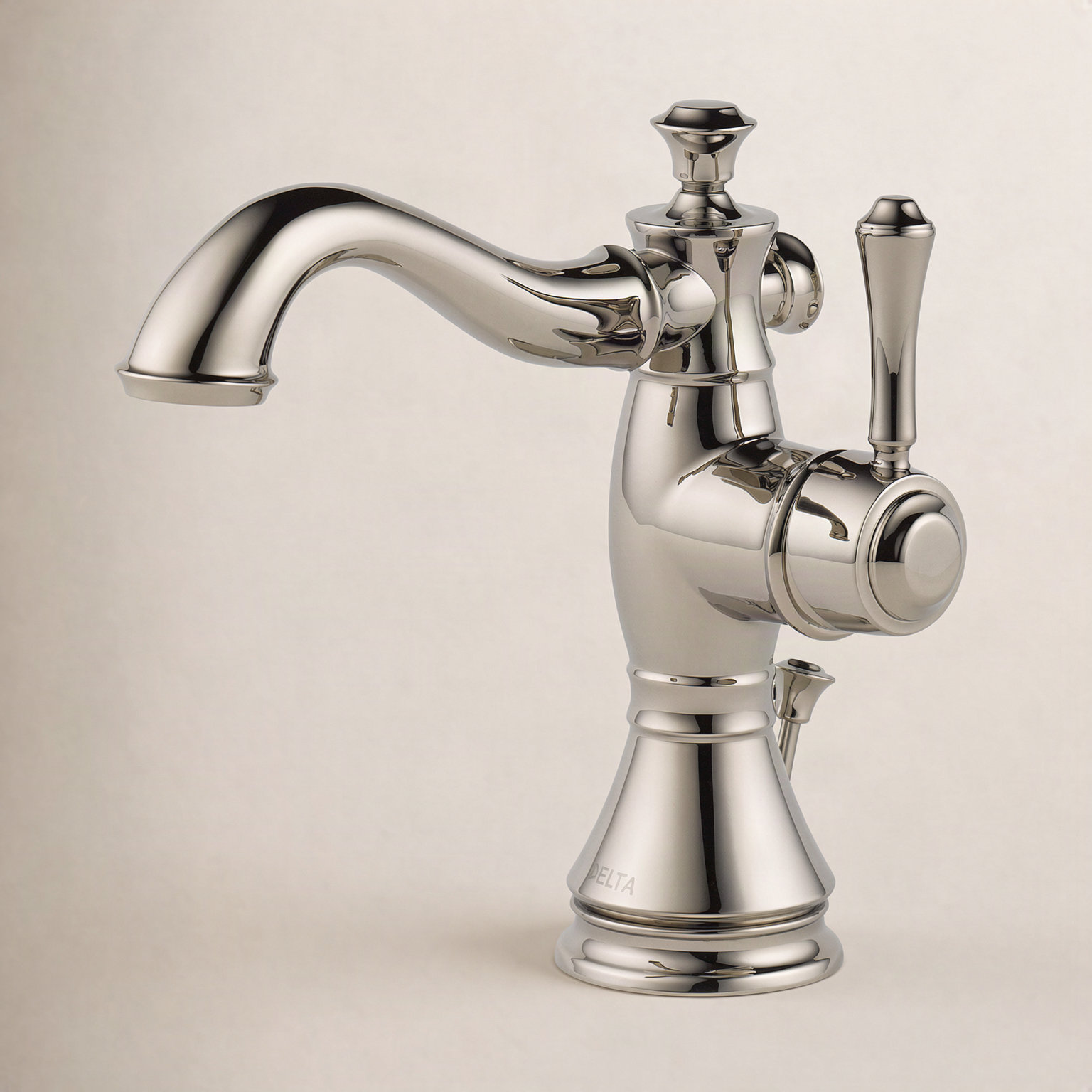 Delta Cassidy™ Single Hole Bathroom Faucet with Drain Assembly, Brilliance Polished Nickel