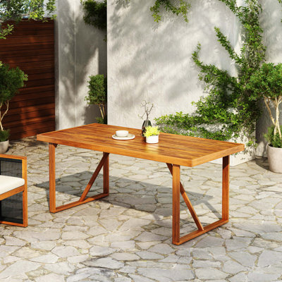 Table de salle à manger d'extérieur en bois d'acacia 67 po avec finition en teck, idéale pour les rassemblements de patio et de jardin