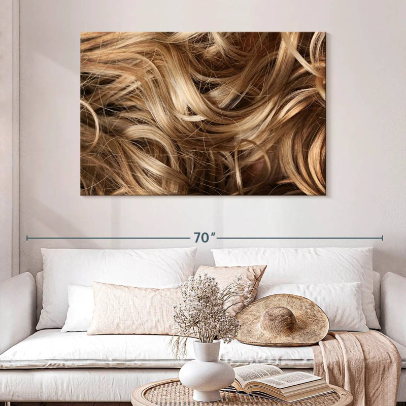 Shuttleworth - Ruffled - cheveux blonds, H 32 po x l 48 po