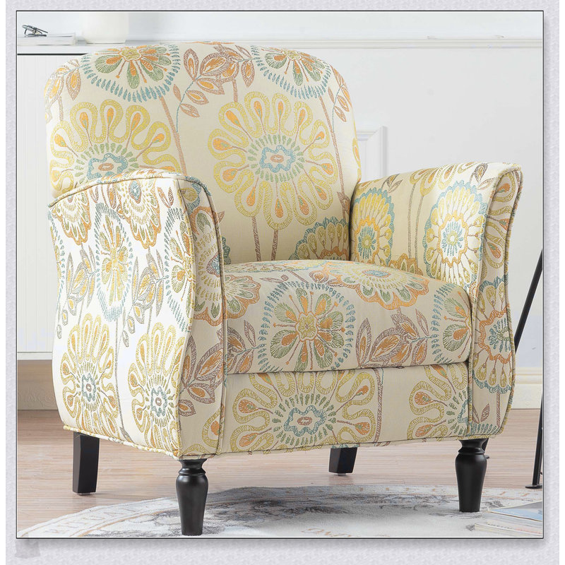 Chaise d'appoint confortable et élégante avec des matériaux de haute qualité, parfaite pour les salons modernes et la détente douillette.
