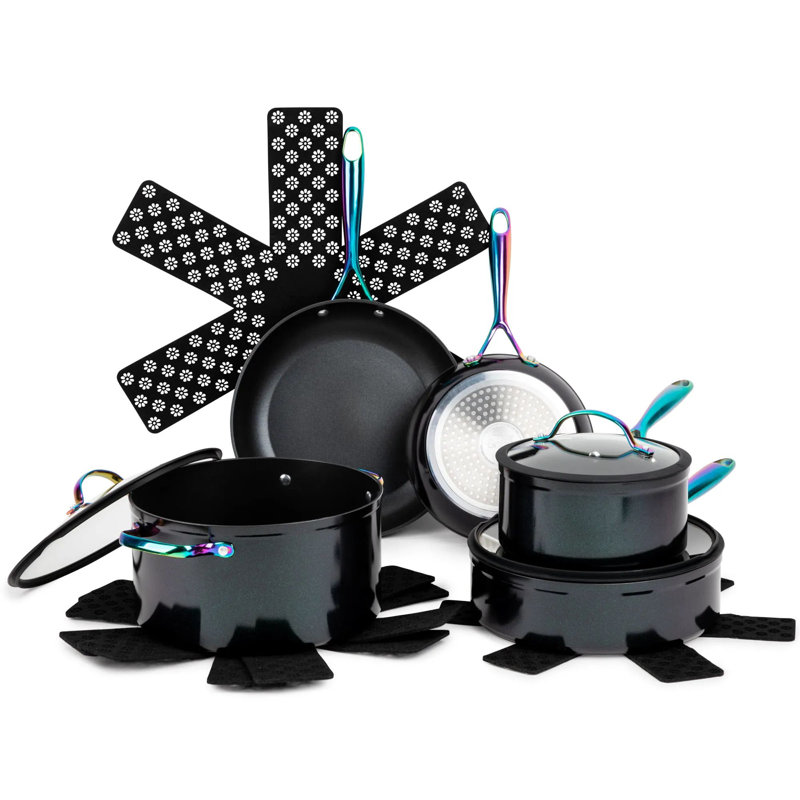 12 - Piece Cookware Set
