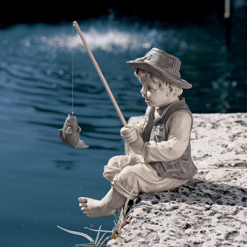 Statue de petit pêcheur d'Avignon Handcast
