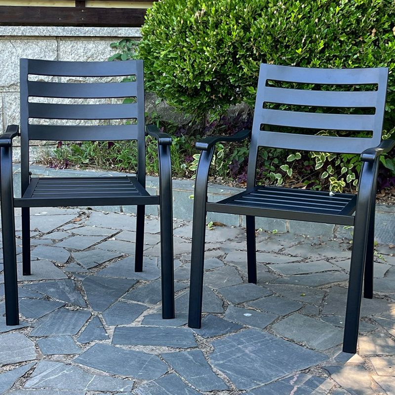Chaises de salle à manger d'extérieur en fer de couleur crème pour le jardin et la terrasse, structure avec revêtement écologique, surface à revêtement lisse, étuis à usages multiples faciles à installer, structure, installation brillante