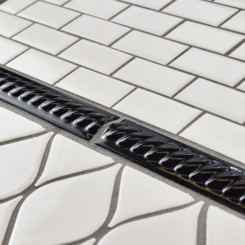 Trenza 1"x 7-7/8" Pencil Liner Wall Tile Trim in Nero