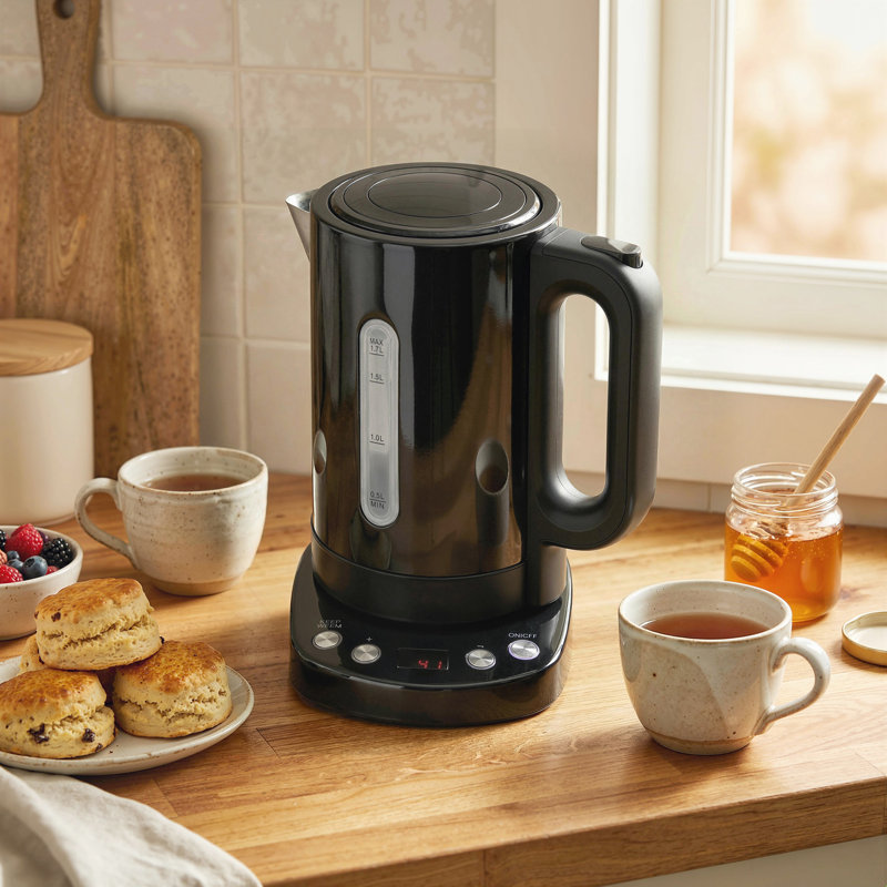 HOMCOM 1.7L Electric Tea Kettle, Black