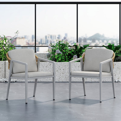 Ensemble de 2 chaises de salle à manger d'extérieur, chaises de patio en rotin tressé, fauteuil avec accoudoirs pour l'extérieur, terrasse et balcon près de la piscine, siège et coussin imperméables