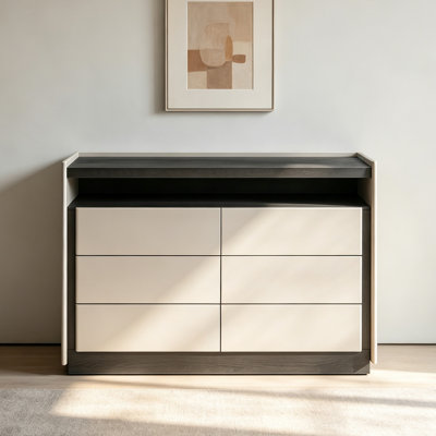 Buffet simple et moderne de style italien