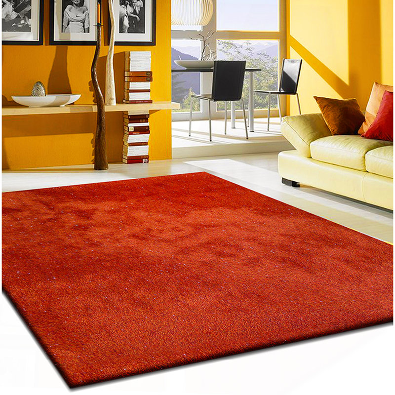 Tapis touffeté à la main