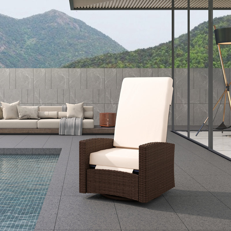 Fauteuil inclinable pivotant pour l'extérieur en osier, dossier inclinable, repose-pieds relevable, coussins de base rotatifs à 360 ° et résistants à l'eau pour le patio, blanc crème