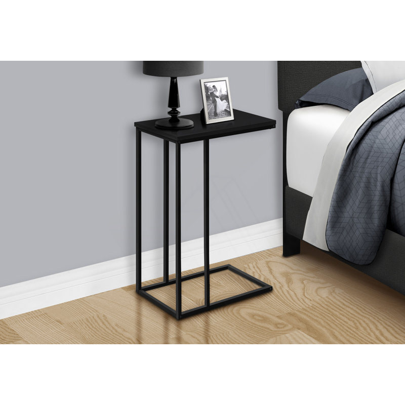 Table de bout en C, Noir