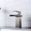 Robinet de salle de bain en nickel brossé - Monotrou, pour éviter les dégâts d'eau sur le robinet, poignée finie, utilisation du trou